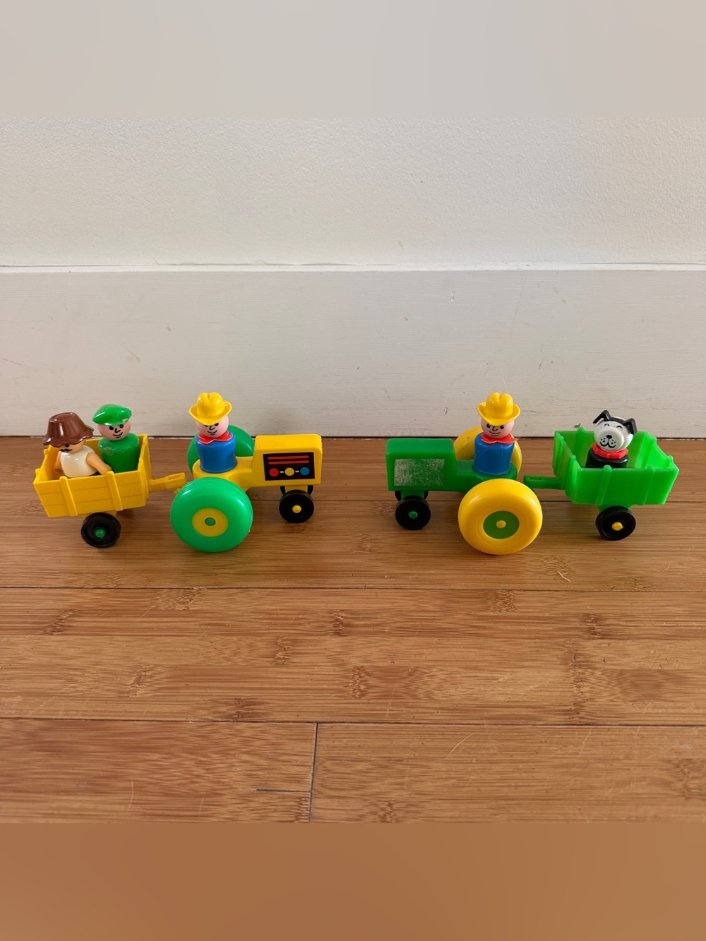 Fisher price little people farm friends